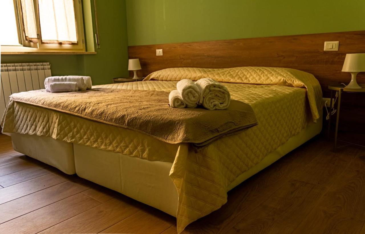 Incastro B&B In Кротоне Экстерьер фото